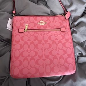 crossbody pink lemonade coach bag BRAND NEW